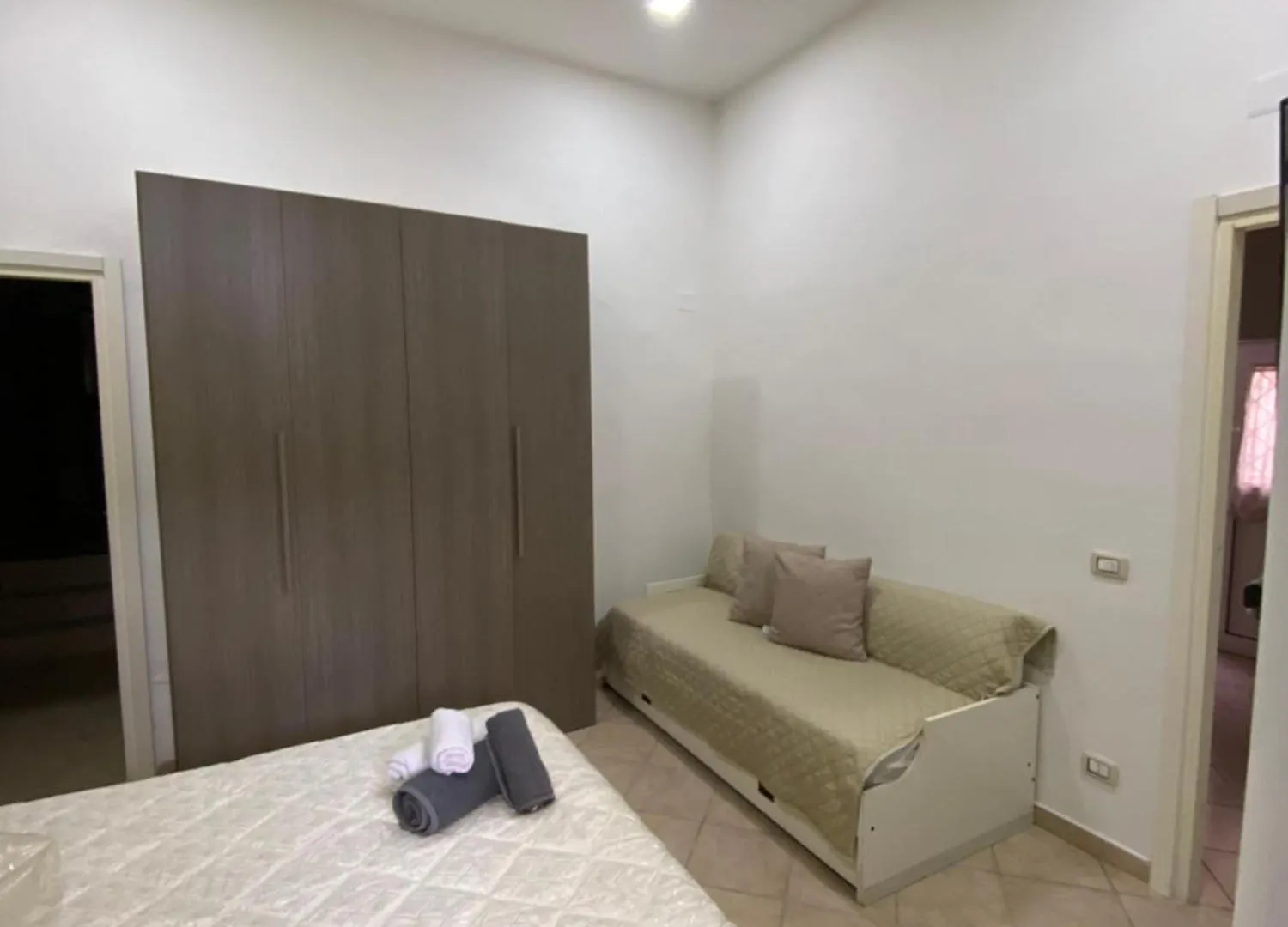 Casa Vacanza Vinci House Ercolano 0*,